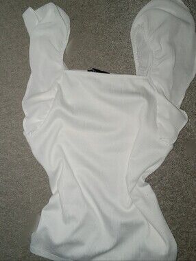 Medium White Top